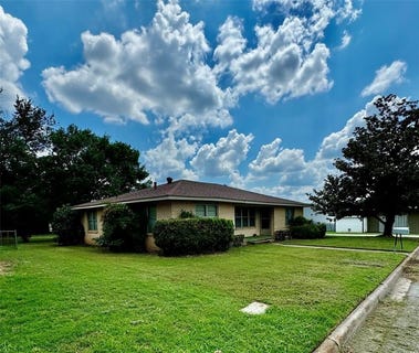 /international/us/1402-vine-street-bridgeport-tx-110100221968/