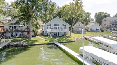 /international/us/380-lake-drive-arnolds-park-ia-110106204198/