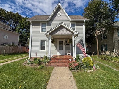 /international/us/104-woodworth-street-sayre-pa-110119968921/