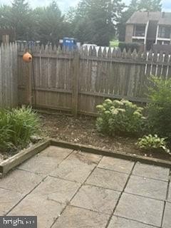 /international/us/40-lancaster-estates-mount-joy-pa-110101396500/