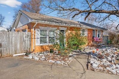 /international/us/412-millbrooke-dr-hopkinsville-ky-110105113079/