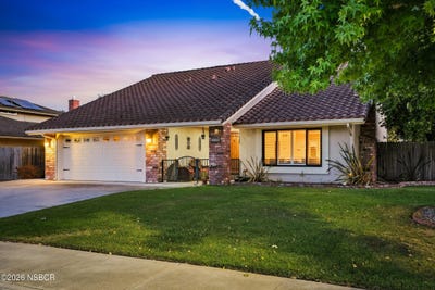 /international/us/4342-scorpio-road-lompoc-ca-110109087586/