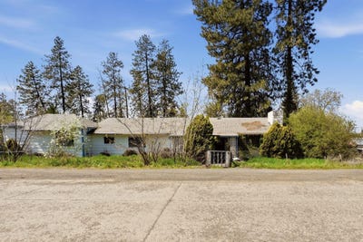 /international/us/10212-s-electric-ave-four-lakes-wa-110107549362/