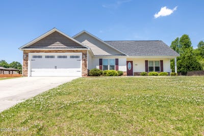 /international/us/105-pembury-way-richlands-nc-110099390944/?lang=zh-tw