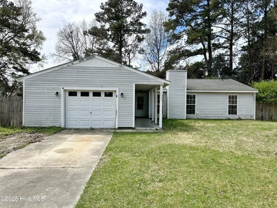 /international/us/1003-brynn-marr-road-jacksonville-nc-110107460396/