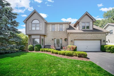 /international/us/90-rodenburg-road-roselle-il-110108548823/
