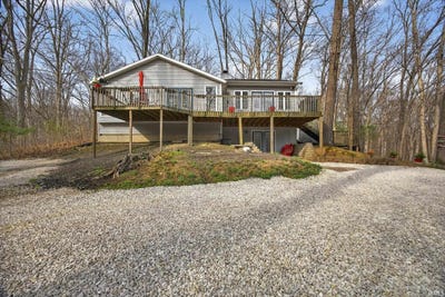 /international/us/5304-e-state-road-46-road-bloomington-in-110108659178/