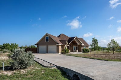 /international/us/136-dos-caballos-del-rio-tx-110107265904/