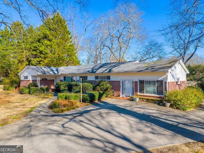 /international/us/169-brown-hartwell-ga-110096929539/