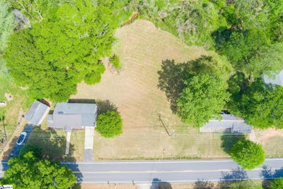 /international/us/77-blackstock-road-inman-sc-110108503059/