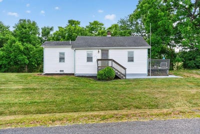 /international/us/406-hewitt-rd-swoope-va-110108784199/