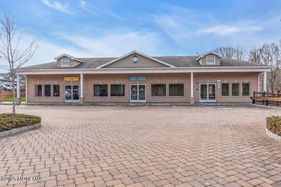/international/us/910-perrineville-road-perrineville-nj-110097595734/?lang=es