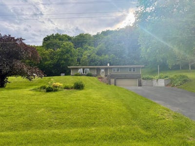 /international/us/26160-arnell-drive-richland-center-wi-110108934151/