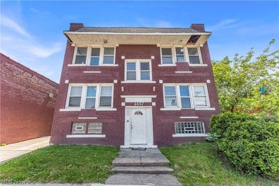/international/us/4657-warner-road-garfield-heights-oh-110108616256/