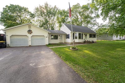 /international/us/1116-lagrange-avenue-tomah-wi-110100326414/