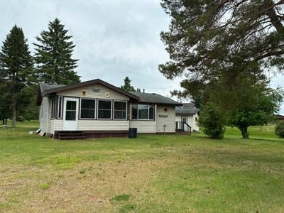 /international/us/w10738-enterprise-lake-rd-elcho-wi-110108664420/