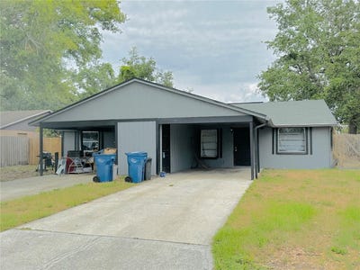 /international/us/3323-3325-8th-street-e-bradenton-fl-110099205718/