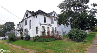/international/us/100-s-marshall-street-burlington-ia-110120636741/