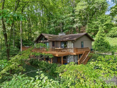 /international/us/25-anne-street-lake-junaluska-nc-110119589538/