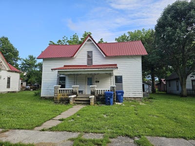 /international/us/417-wells-street-greenfield-mo-110100240680/