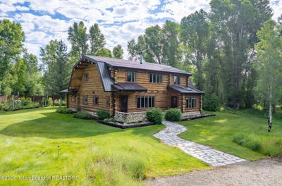 /international/us/3760-moose-wilson-road-wilson-wy-110108706066/