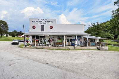 /international/us/3902-n-york-highway-pall-mall-tn-110119495688/
