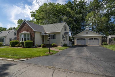 /international/us/128-holly-avenue-manchester-nh-110108886592/