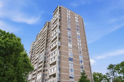 /international/us/2324-madison-road-cincinnati-oh-110107796837/
