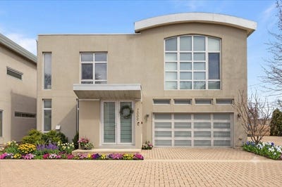 /international/us/2009-skyelar-court-highland-park-il-110107162370/