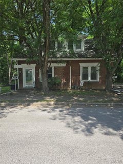 /international/us/910-n-2nd-street-belleville-al-110108712305/