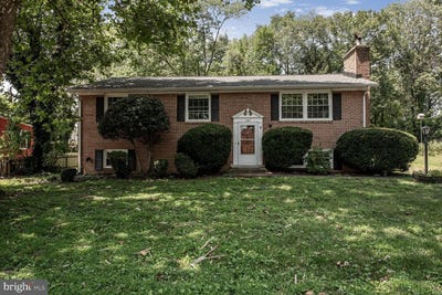 /international/us/341-s-26th-st-purcellville-va-110101147479/