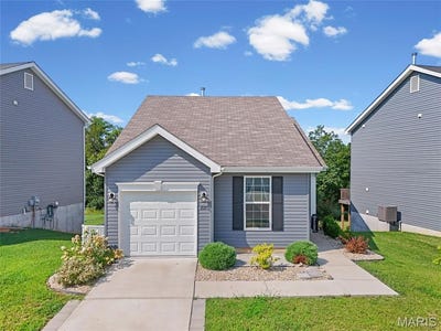 /international/us/821-black-bear-drive-house-springs-mo-110109833632/