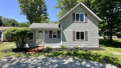 /international/us/18750-sumpter-road-belleville-mi-110108584176/