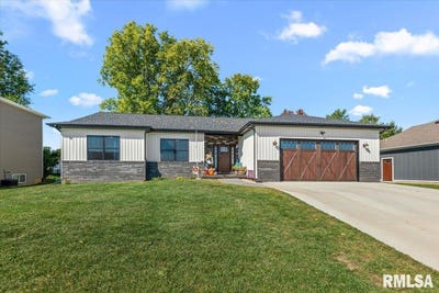 /international/us/47-durbin-terrace-chatham-il-110120410007/