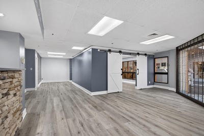 /international/us/300-w-washington-avenue-jackson-mi-110105113890/