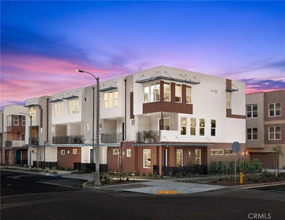 /international/us/641-e-mission-boulevard-pomona-ca-110106213772/