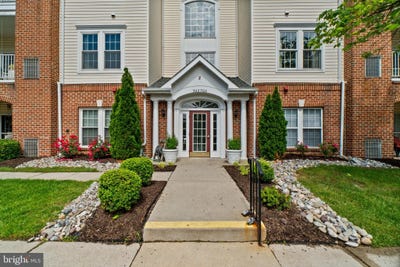 /international/us/5144-brightleaf-court-rosedale-md-110108394195/