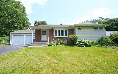 /international/us/4343-cameron-drive-clarence-ny-110100357556/