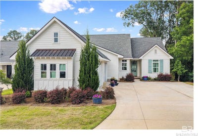 /international/us/155-hyacinth-street-fairhope-al-110107893624/