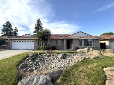 /international/us/2431-judith-court-madera-ca-110108664829/