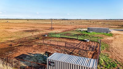 /international/us/46-county-road-114-matador-tx-110108489364/