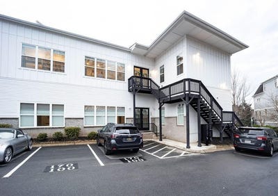/international/us/170-fowler-street-woodstock-ga-110107715749/