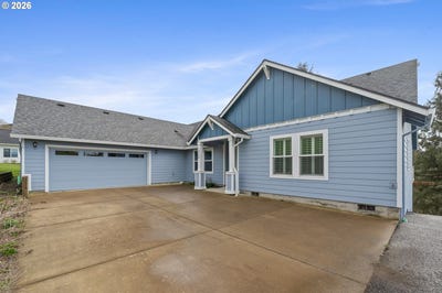 /international/us/10360-skyview-rd-tillamook-or-110106203029/