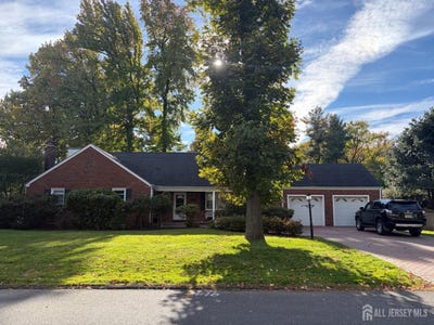 /international/us/10-dewey-drive-new-brunswick-nj-110120720338/