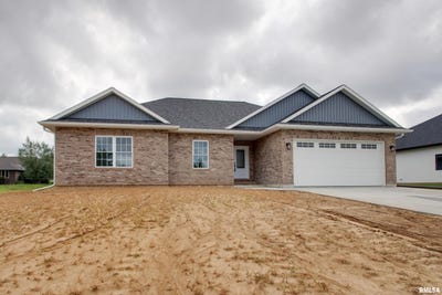 /international/us/2508-taylor-drive-quincy-il-110101430053/