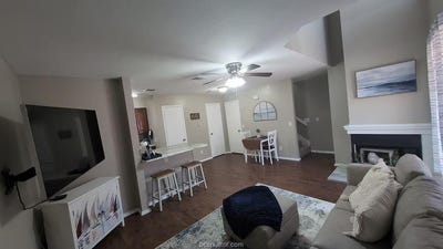 /international/us/1305-w-villa-maria-rd-bryan-tx-110105383936/