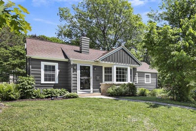 /international/us/225-westmorland-boulevard-madison-wi-110108350350/