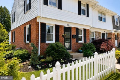 /international/us/998-e-maple-street-palmyra-pa-110108890425/