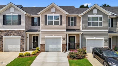 /international/us/1891-frost-drive-haw-river-nc-110100512987/