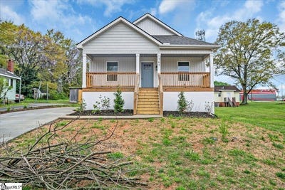 /international/us/141-baileyview-street-greer-sc-110108692430/
